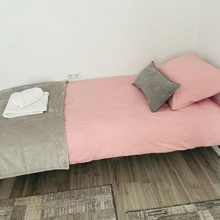 Apartment Zara Bihać Esterno foto