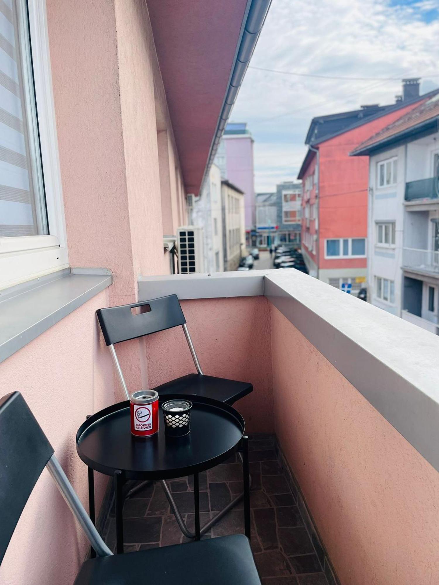 Apartment Zara Bihać Esterno foto
